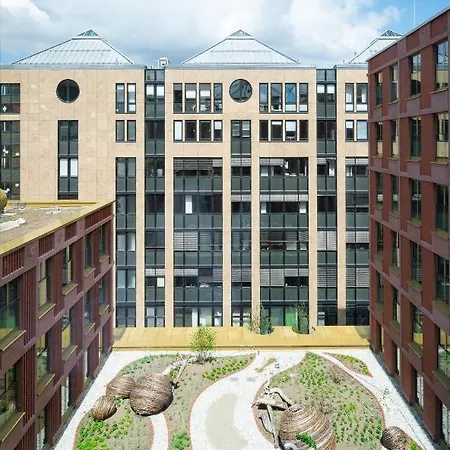 Gambino Werksviertel 호텔