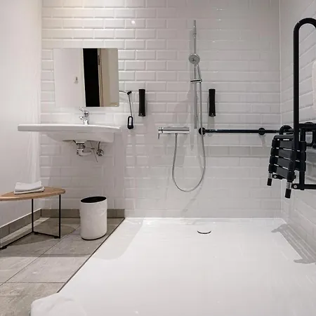 Gambino Werksviertel 3*