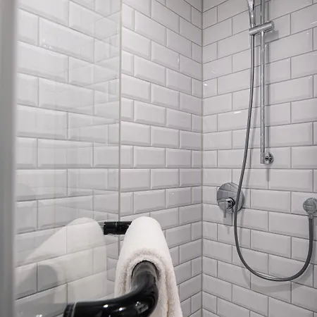 Szálloda Gambino Werksviertel 3*