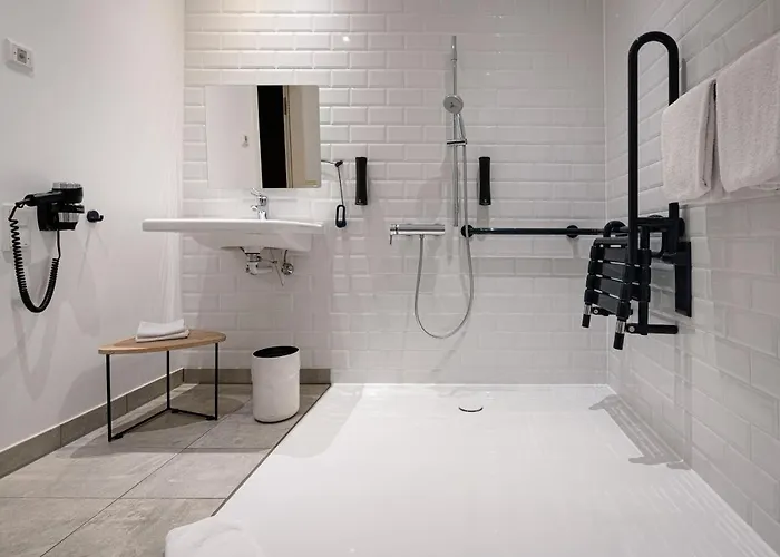 Gambino Werksviertel 3*